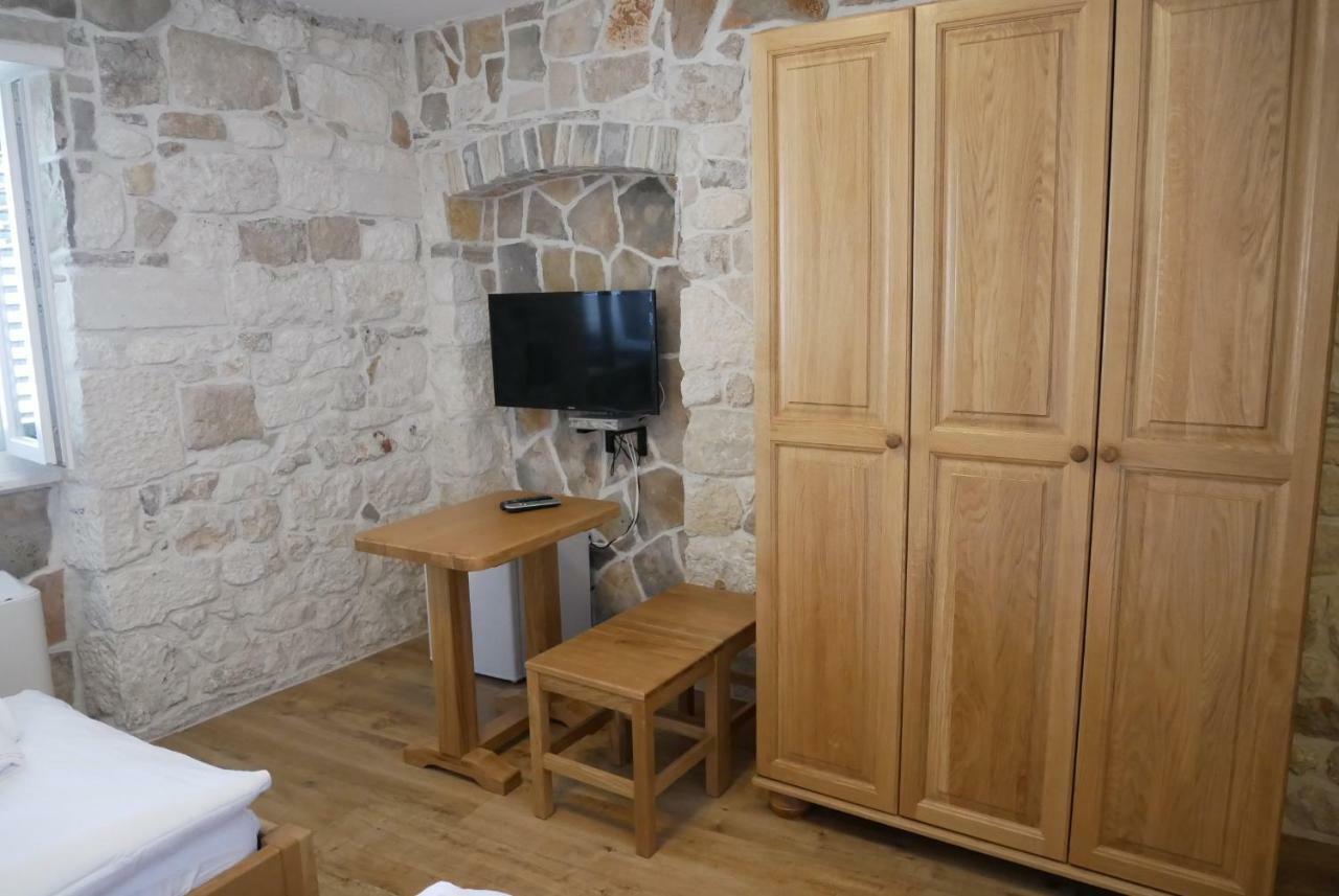 Guest House Jere Old Town Rogoznica  Eksteriør billede
